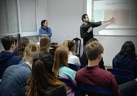 El CB Benahavis Costa del Sol colabora en las Charlas Nutricionales Informativas del Colegio LAUDE