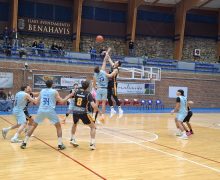 CRONICA NACIONAL N1 MASC. T25/26 | J8ª | El CB Benahavís no puede frenar el poder anotador del leader, perdiendo en casa frente al COTO CCB Lucena por 73 a 124